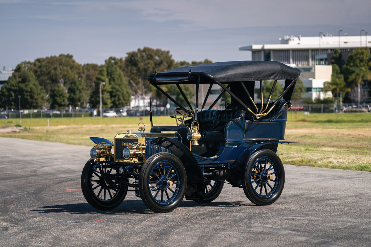 1904 Pierce Arrow offered at RM Sotheby’s Hershey live auction 2019